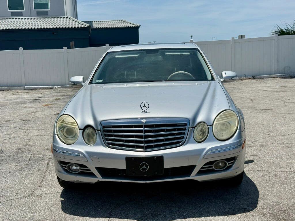 
										Mercedes-Benz E-Class 2006 full									
