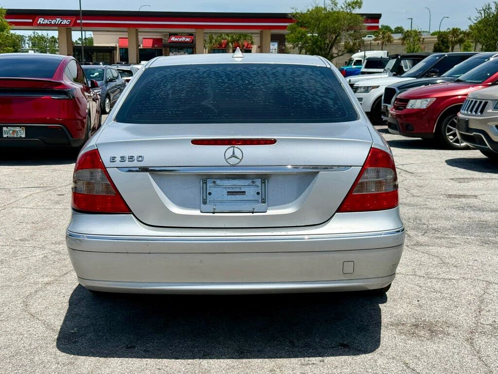 
										Mercedes-Benz E-Class 2006 full									