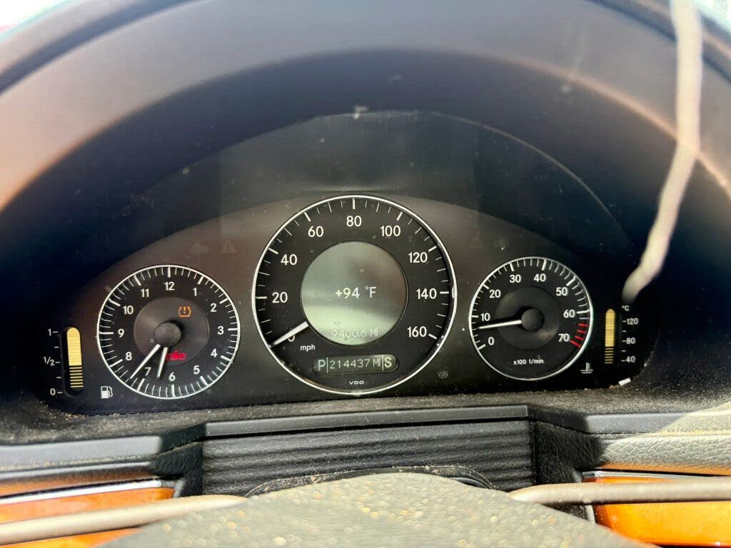 
										Mercedes-Benz E-Class 2006 full									