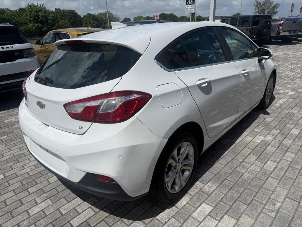 
								Chevrolet Cruze 2019 full									