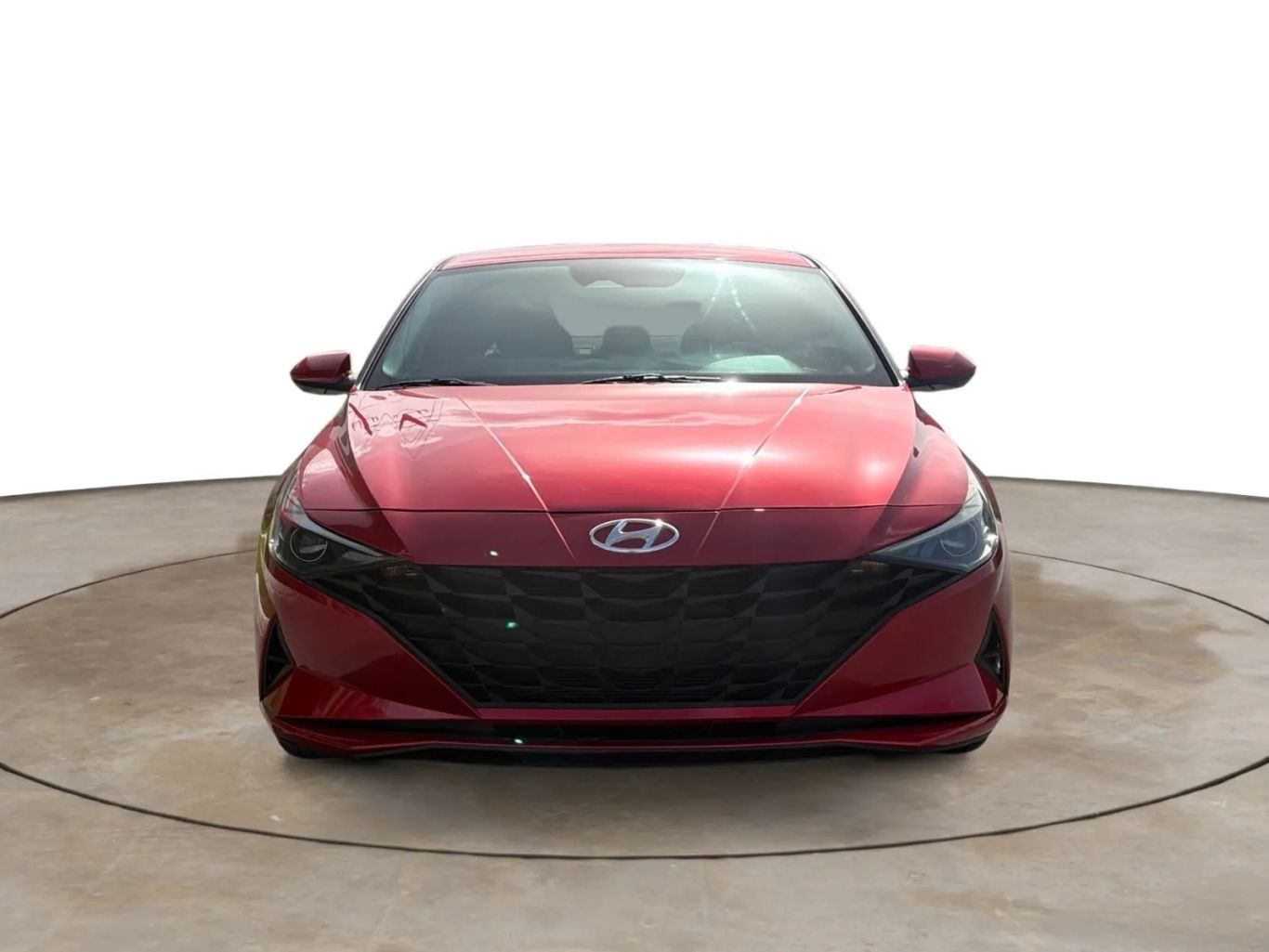 
								Hyundai Elantra 2022 full									