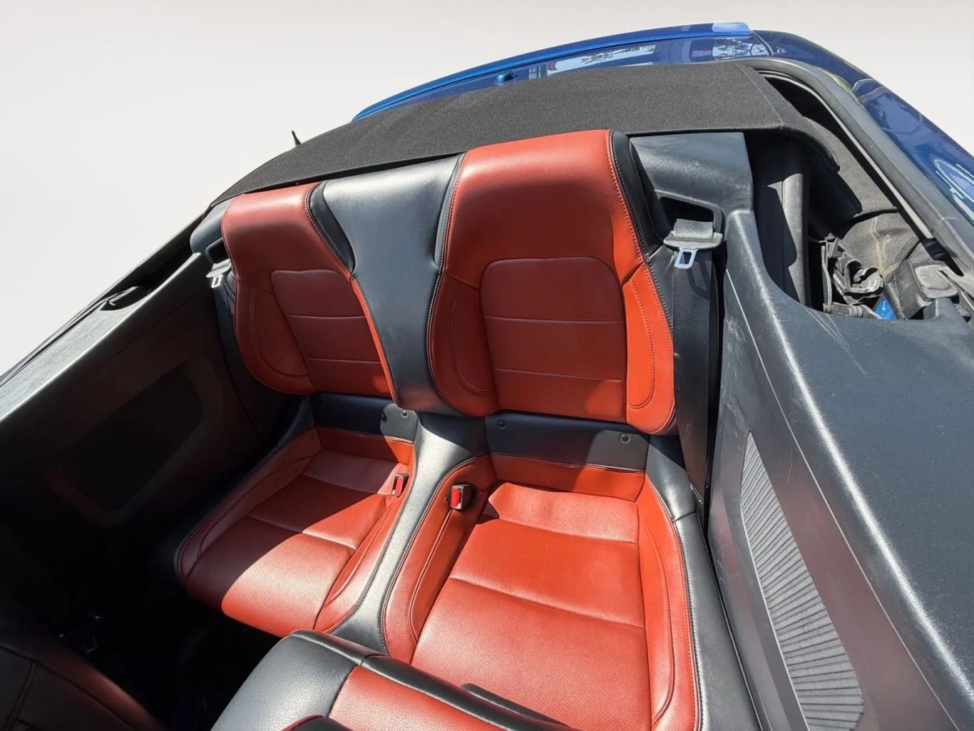 
								Ford Mustang 2024 full									