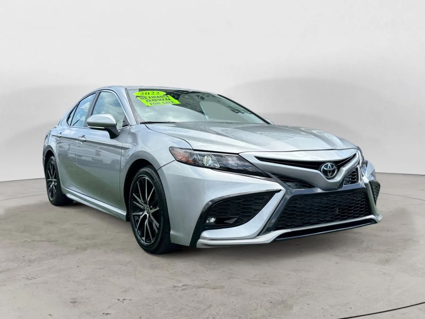 
								Toyota Camry 2022 full									