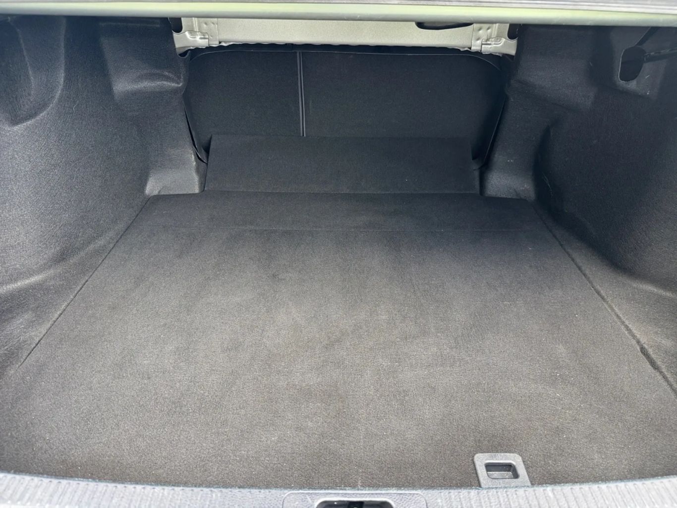 
								Toyota Camry 2022 full									