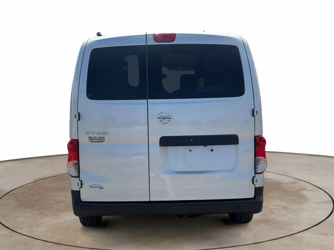 
								Nissan NV200 2020 full									