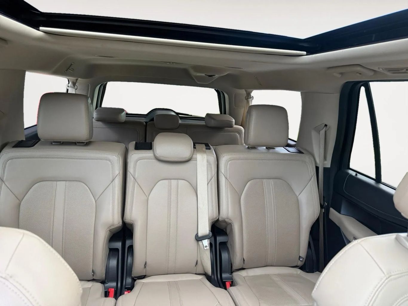 
								Ford Expedition 2024 full									
