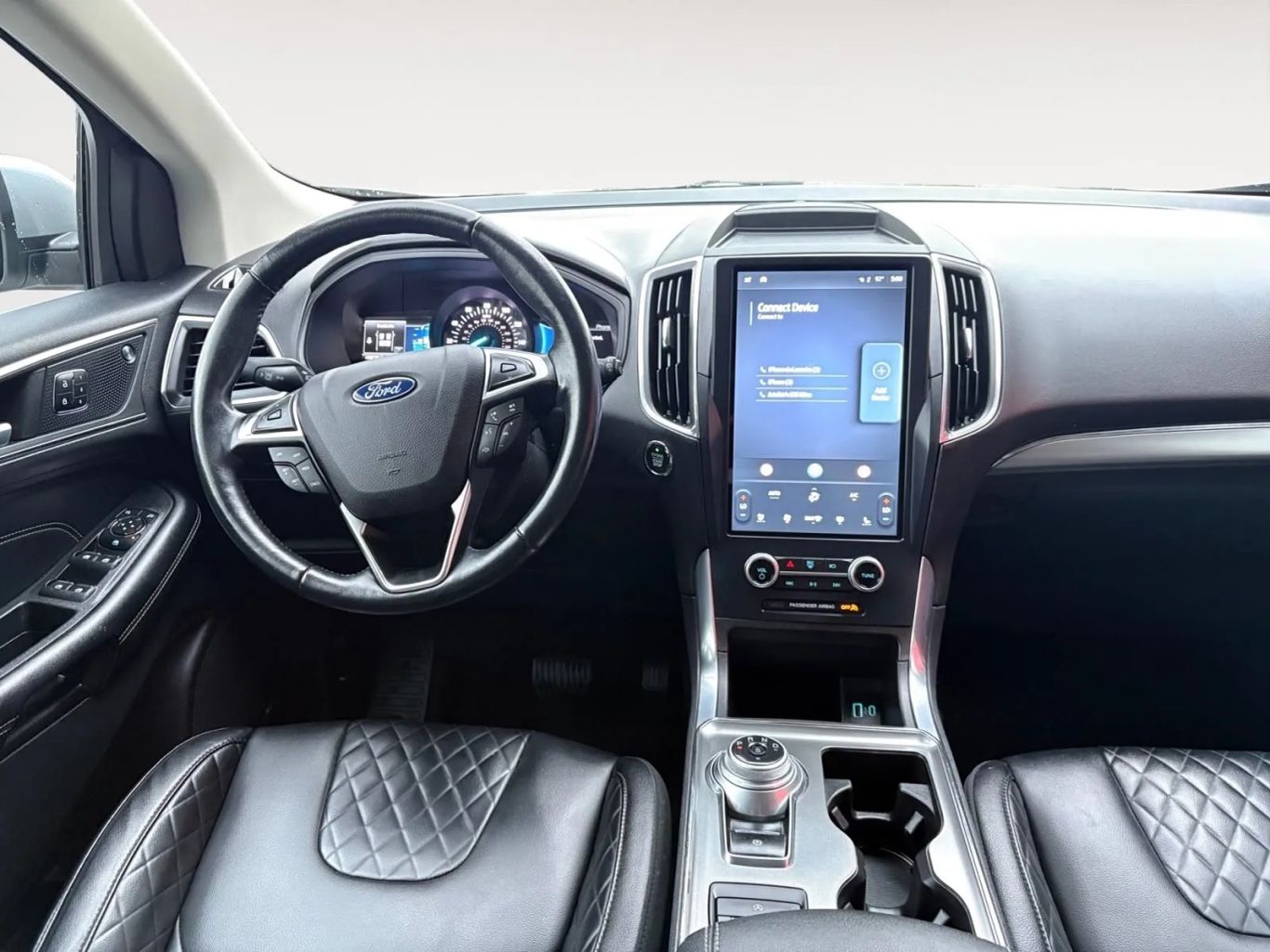 
								Ford Edge 2023 full									